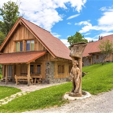 Beautiful Chalet In With Private Terrace