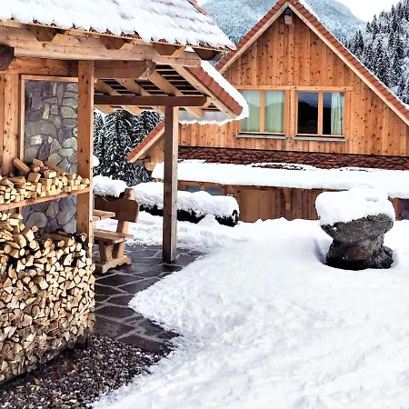 Beautiful Chalet In With Private Terrace Comeglians